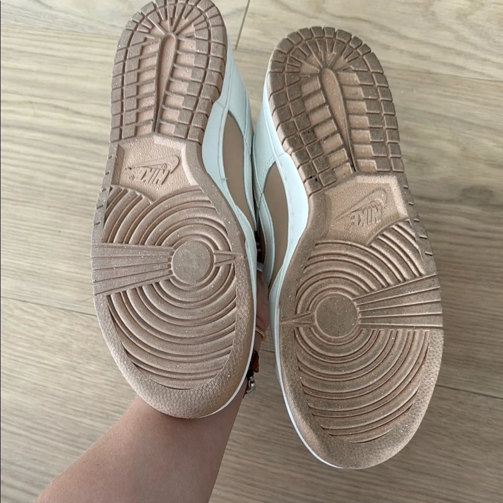 Nike | Womens Dunks low | White and Tan | 8.5 - Picture 9 of 10